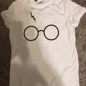 SOLD Harry Potter white tee size medium